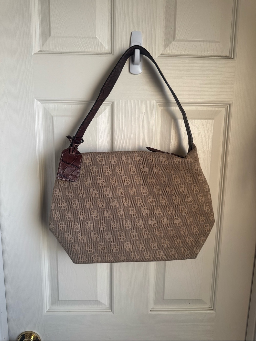 Dooney & Bourke Shoulder Bag